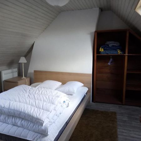Petite maison dans les Monts d'Arrée TY COZ Commana Esterno foto